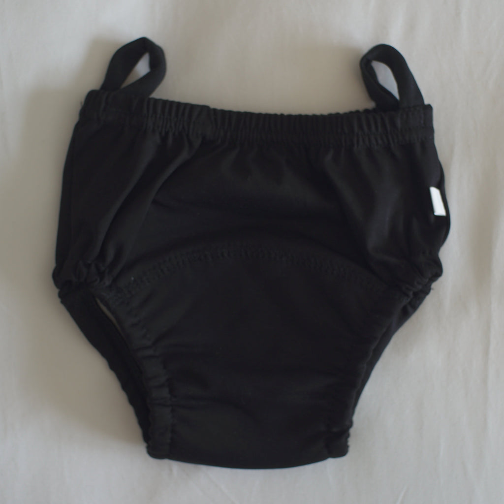 Black training underwear with loops on waistband